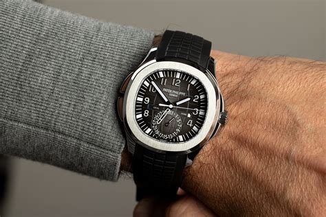 patek philippe aquanaut 5164a|philippe patek aquanaut price.